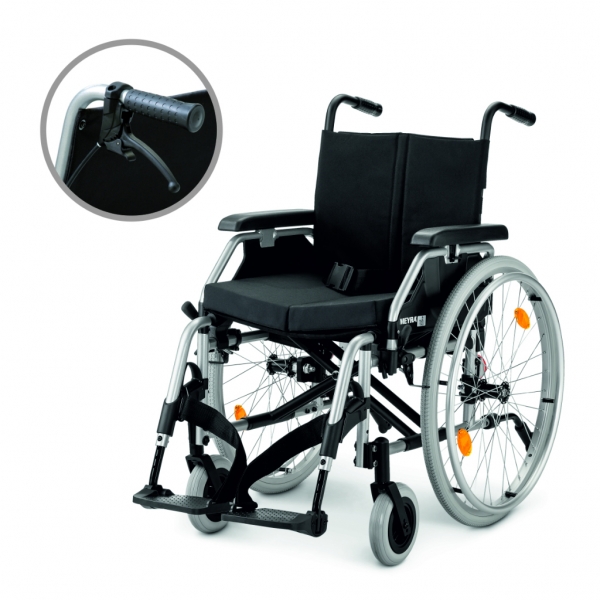 Odlehčený mechanický invalidní vozík 2.750 EUROCHAIR 2 VARIO s brzdami pro doprovod